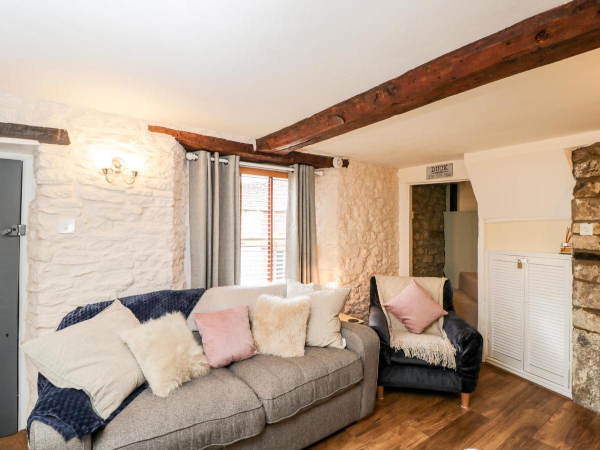 Corner Cottage Malmesbury Exterior photo
